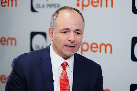 Francesco GIULIANI, Managing Director, OAKTREE CAPITAL